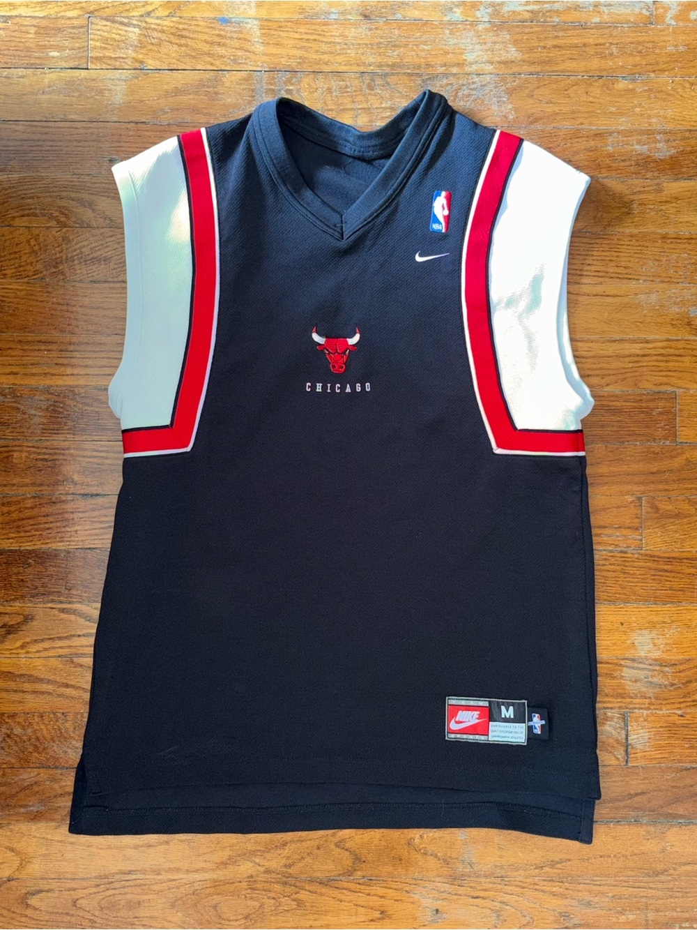 Vintage Nike Chicago Bulls Warmup Jersey Size Medium